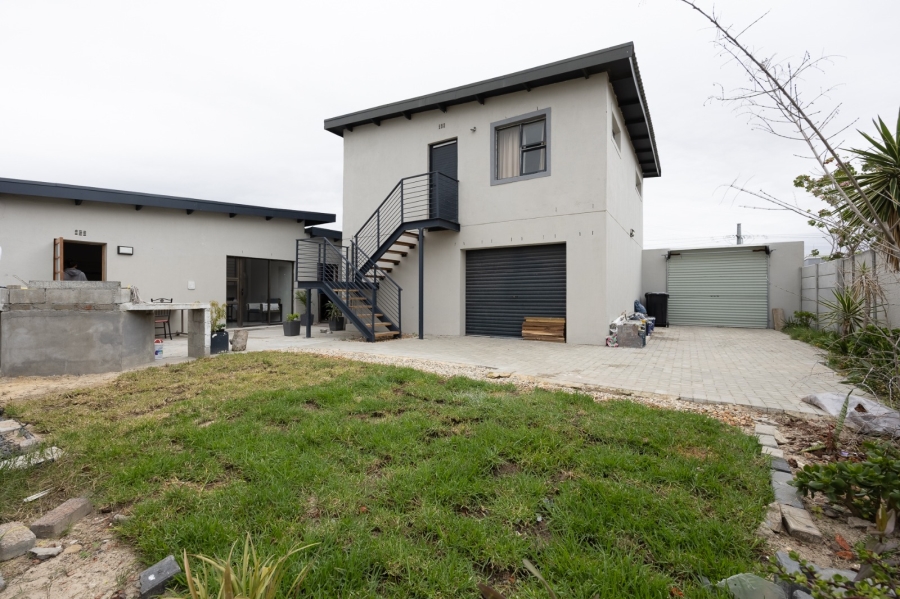 5 Bedroom Property for Sale in Rustdal Western Cape